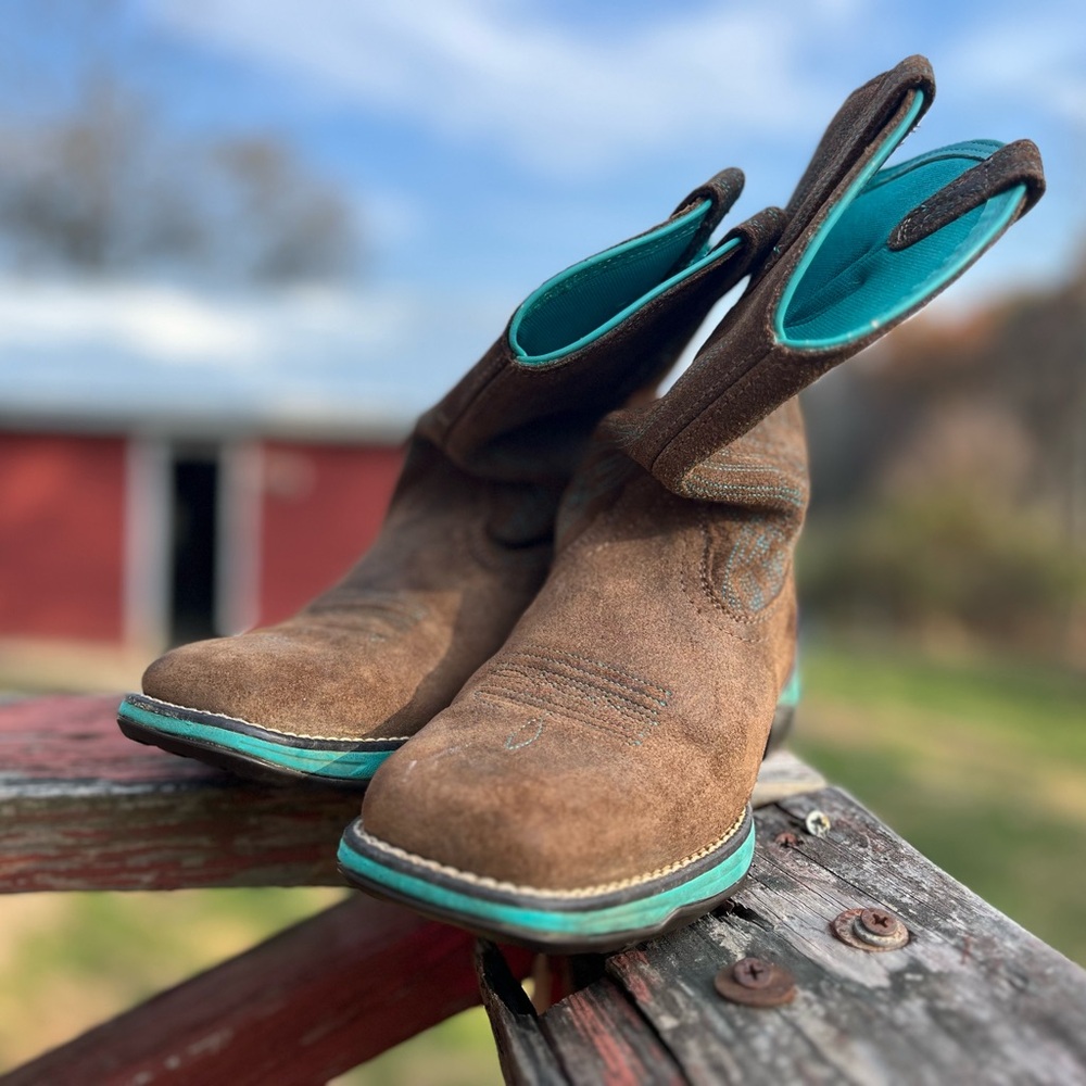 Ariat Women’s Square Toe Boots